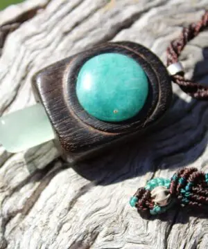 Aquamarine wood pendant, Amozonite Necklace jewelry,Red Cedar Wood, October BirthStone,Healing crystal, Australian made macrame cord