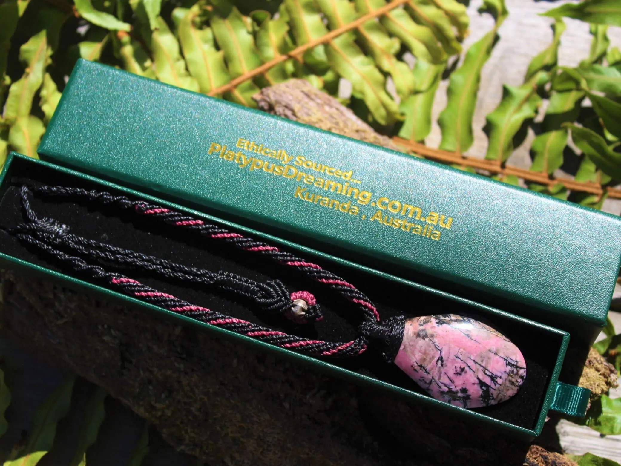 Australian Queensland Royal Dendritic Rhodonite pendant,Australian Made Macrame Cord Pink Stone, Taurus, october birth stone, Healing Stone - Image 3