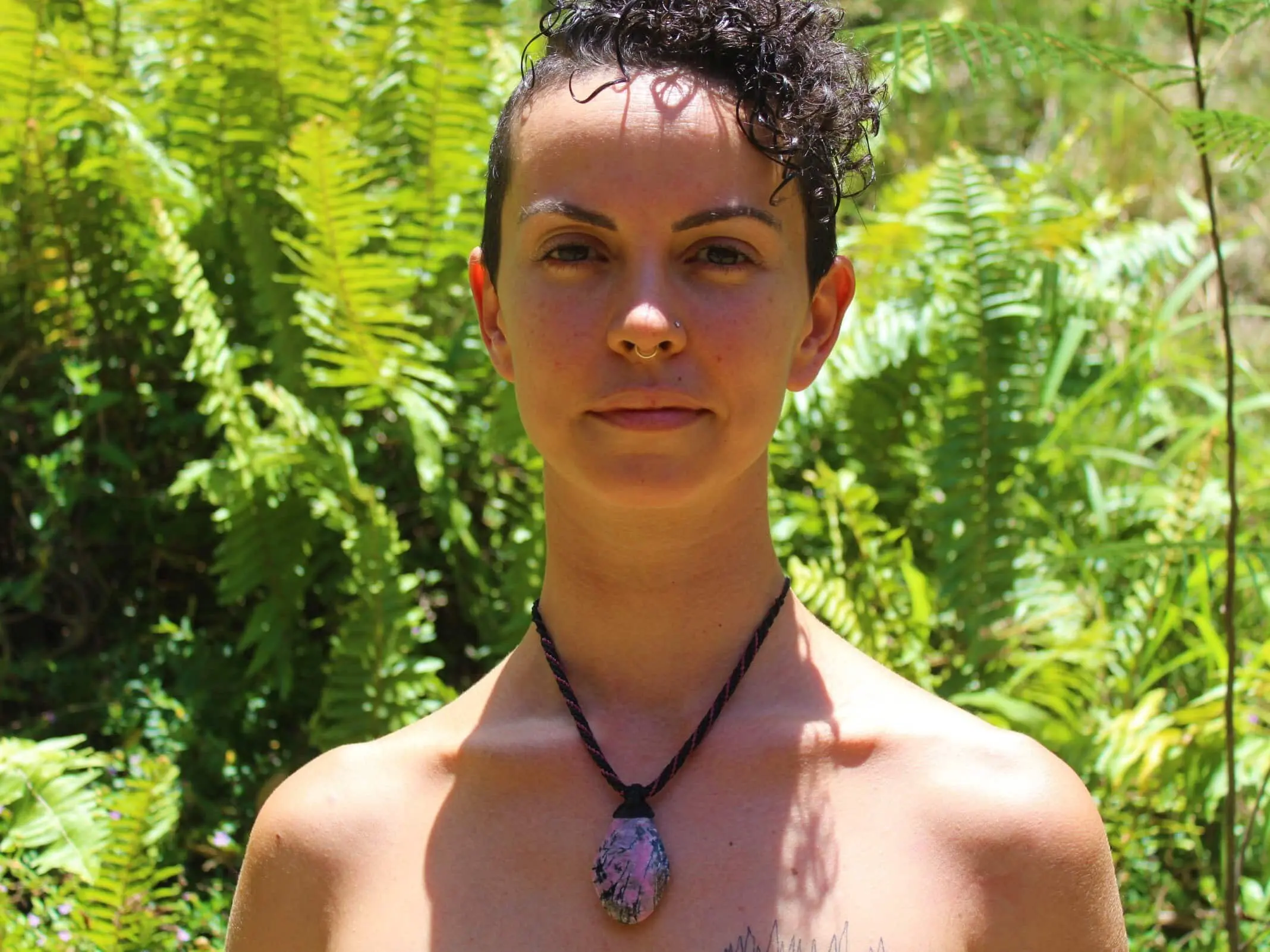 Australian Queensland Royal Dendritic Rhodonite pendant,Australian Made Macrame Cord Pink Stone, Taurus, october birth stone, Healing Stone - Image 5