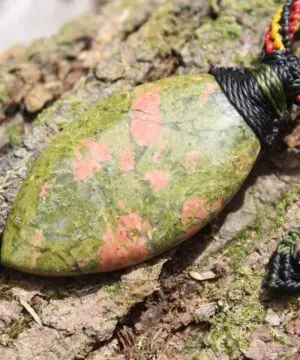 Unakite Talisman Necklace, Raw Unakite Pendant, Heart Chakra Healing, Boho Gemstone Necklace, Macrame cord,Handmade  Healing Crystal Jewelry