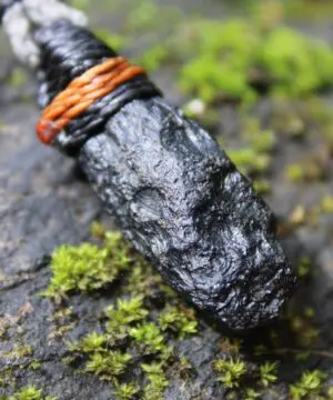 Australian Tektite, Australian made Macrame cord, Authentic Tektite Pendant Necklace,Healing crystal, macrame cord meteorite