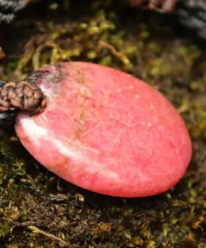 Australian Rhodonite Necklace, Tribal pendant. Macrame necklace, Heart Chakra stone Jewelry, PINK SONE jewelry, Taurus elf NECKLACE
