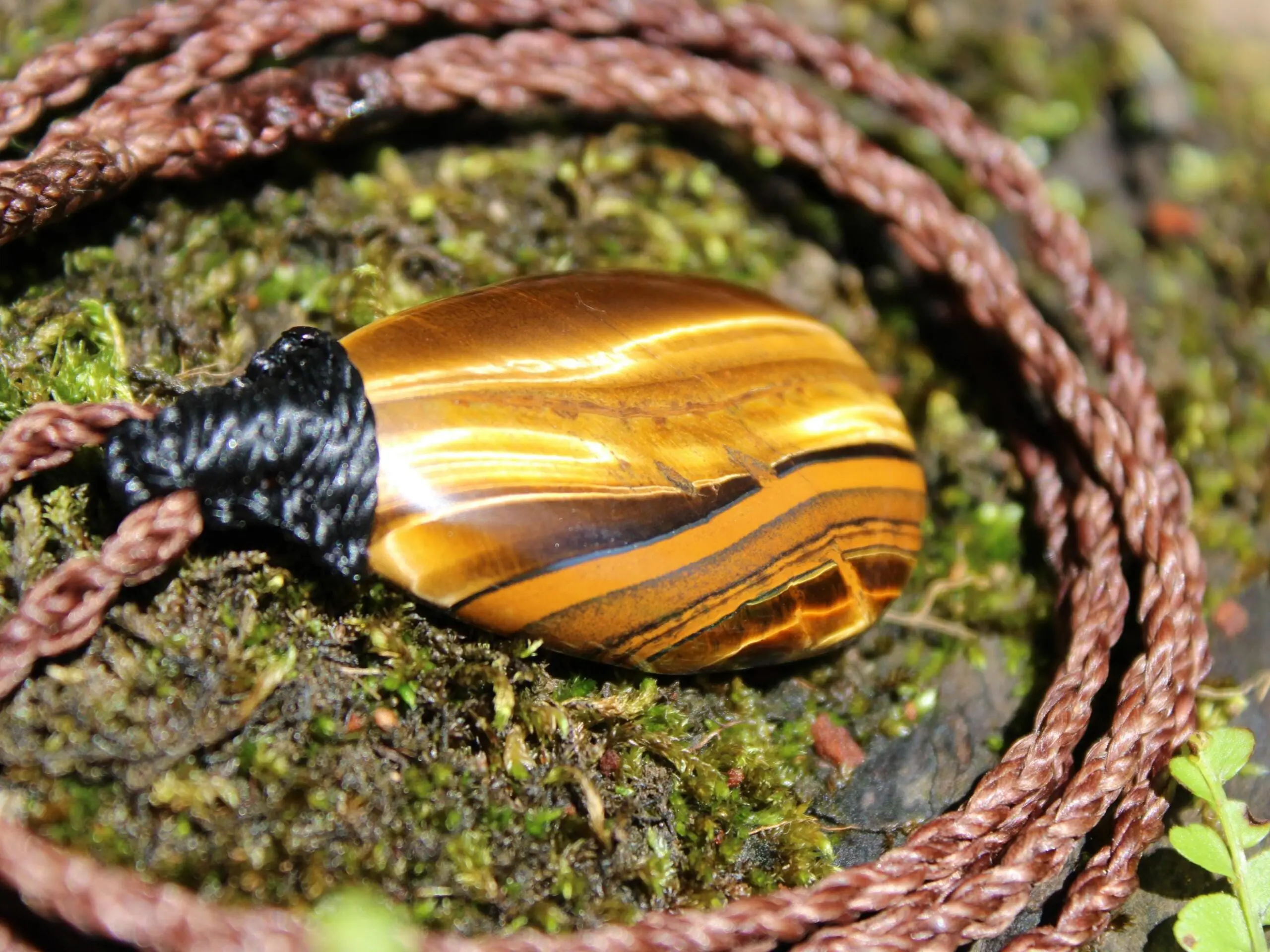 Australian Tiger Eye Pendant Necklace, Golden Tigereye, Australian made macrame cord healing jewellery, brown stone