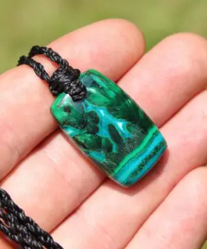 Gem Silica Malachite Necklace, Rare CHRYSOCOLLA Pendant Necklace,Malachite Necklace, Macrame Necklace, Elven Pendant with Silver Beads