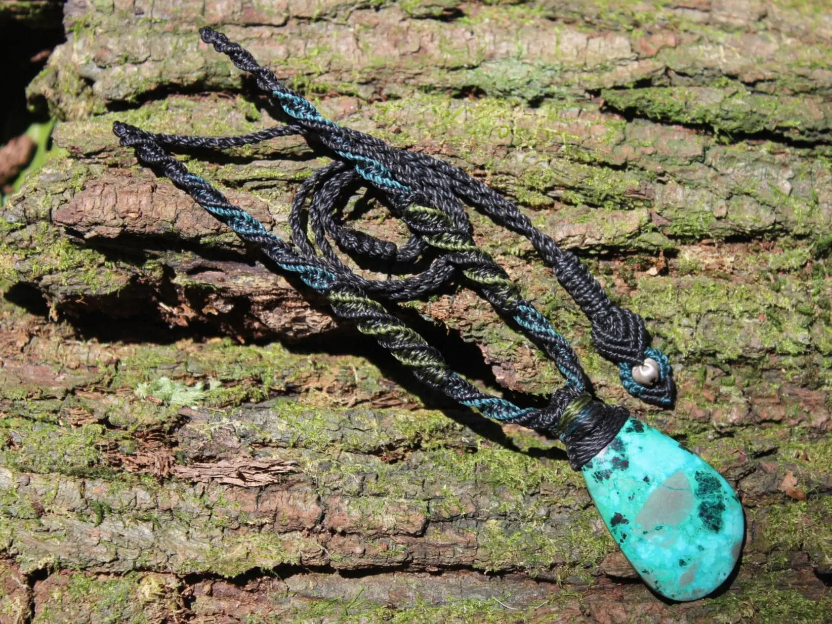 AUSTRALIAN Gem Silica CHRYSOCOLLA Pendant,Natural Malachite Necklace, Australian handade Tropical cord necklace, Malachite Gemstone Pendant