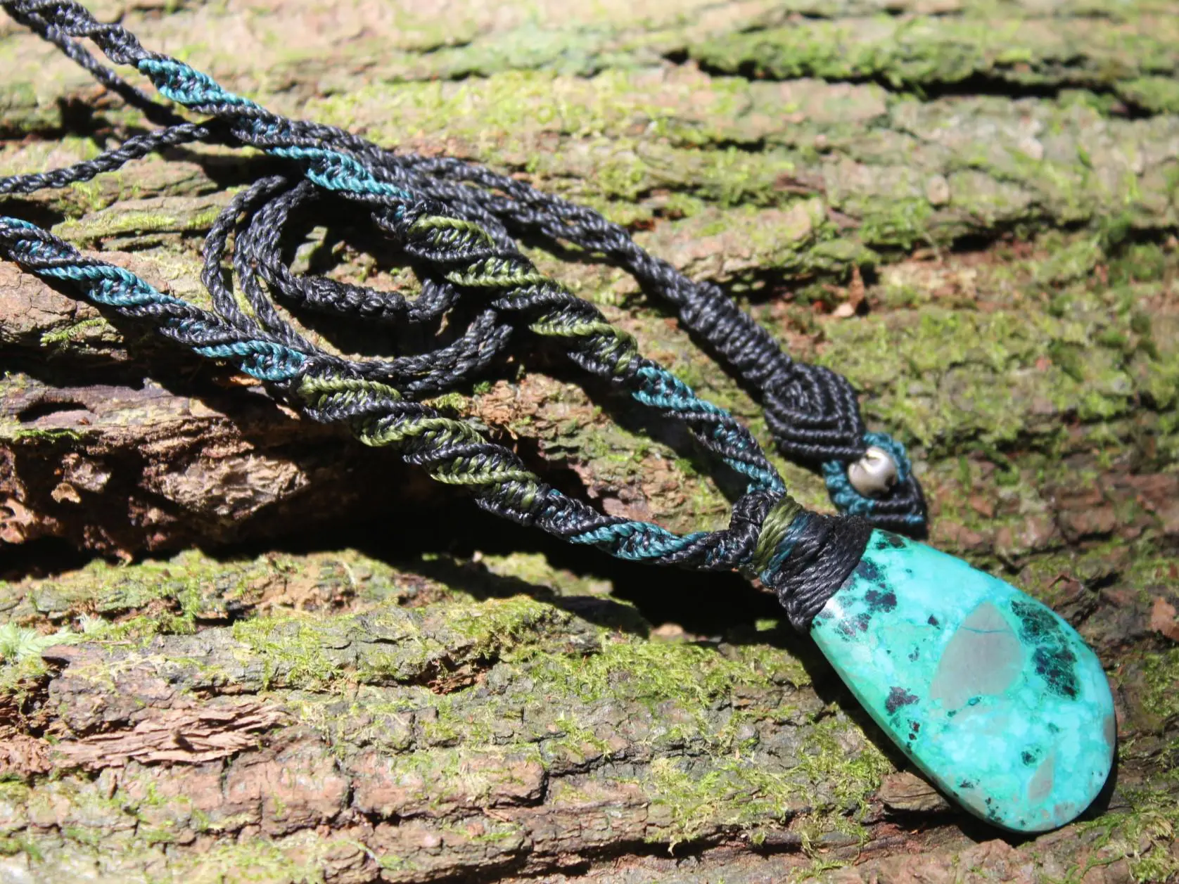 AUSTRALIAN Gem Silica CHRYSOCOLLA Pendant,Natural Malachite Necklace, Australian handade Tropical cord necklace, Malachite Gemstone Pendant