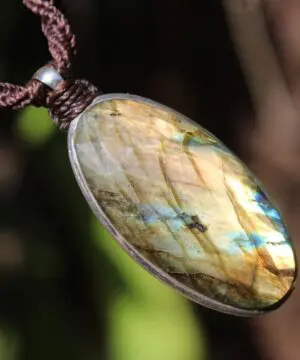 Faceted Labradorite Pendant Labrodorite Necklace Macrame Cord March Birthstone, Healing Crystal Talisman, Green stone .925 silver Necklace