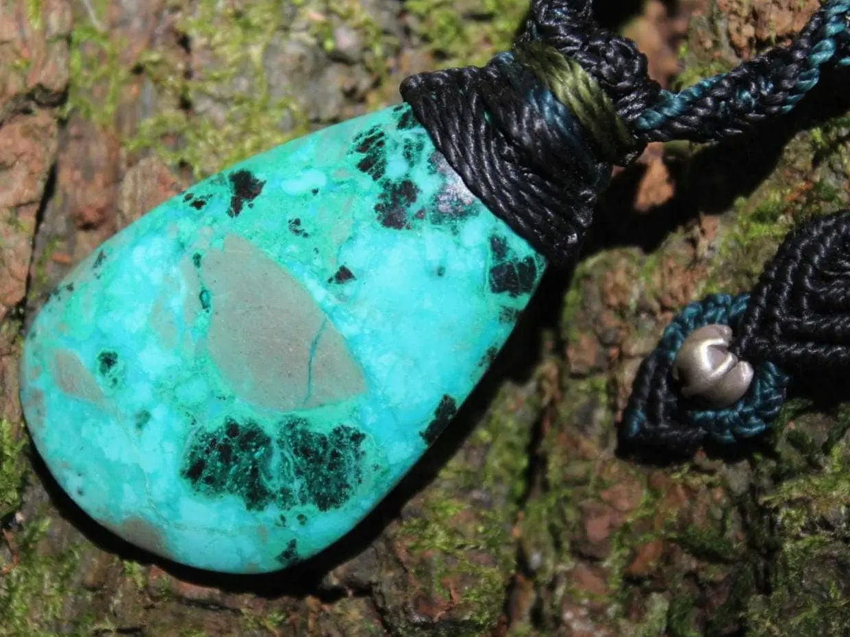 AUSTRALIAN Gem Silica CHRYSOCOLLA Pendant,Natural Malachite Necklace, Australian handade Tropical cord necklace, Malachite Gemstone Pendant