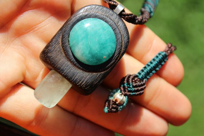 Aquamarine wood pendant, Amozonite Necklace jewelry,Red Cedar Wood, October BirthStone,Healing crystal, Australian made macrame cord