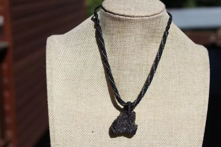 Platypus Dreaming MOLDAVITE Pendant, Moldavite Necklace,Elven Raw CRYSTAL Necklace, Australian Made Macrame Cord Authentic Moldavite Jewelry