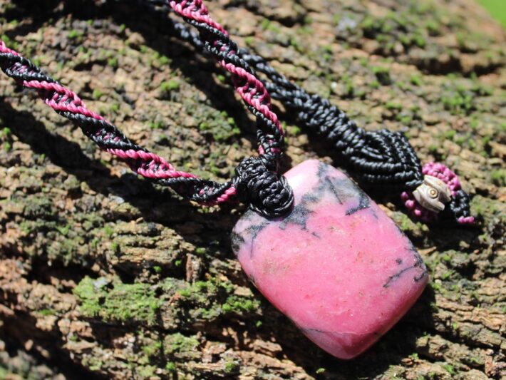 Australian Rhodonite Crystal Healing,Rhodonite Necklace,Tribal pendant,Macrame necklace,string art Heart Chakra stone Jewelry,Taurus