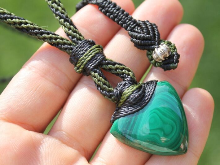 Arrow head Malachite Necklace,Malachite Pendant, Elven Jewelry, crystal healing jewellery,Australian made Macrame Cord, Green stone talisman