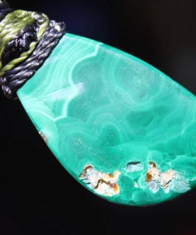 End Malachite Necklace,Tribal Malachite Pendant, Elven Jewelry, crystal healing jewellery,Australian made Macrame Cord, Green stone
