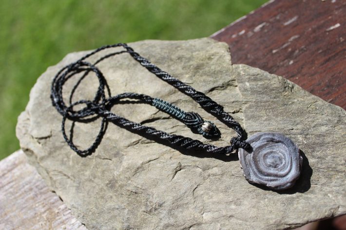 Druzy Crystal Pendant Necklace,Zeusite Necklace,Fertility Stone,Rose Quartz Chalcedony,Desert Rose macrame crystal necklace, Healing Jewelry