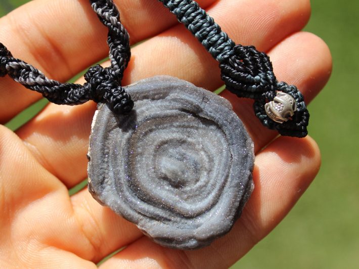Druzy Crystal Pendant Necklace,Zeusite Necklace,Fertility Stone,Rose Quartz Chalcedony,Desert Rose macrame crystal necklace, Healing Jewelry