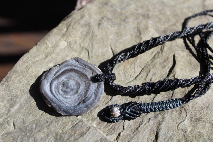 Druzy Crystal Pendant Necklace,Zeusite Necklace,Fertility Stone,Rose Quartz Chalcedony,Desert Rose macrame crystal necklace, Healing Jewelry