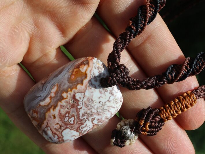Australian Crazy Lace Agate Necklace, crystal Pendant,Elven Macrame Necklace, beachy beach jewelry, summer jewelry, surfer necklace