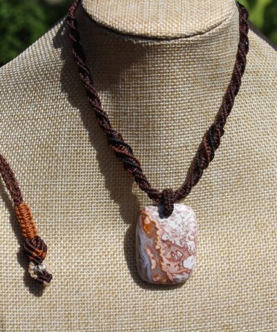 Australian Crazy Lace Agate Necklace, crystal Pendant,Elven Macrame Necklace, beachy beach jewelry, summer jewelry, surfer necklace