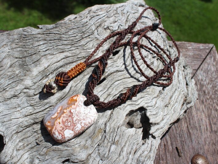 Australian Crazy Lace Agate Necklace, crystal Pendant,Elven Macrame Necklace, beachy beach jewelry, summer jewelry, surfer necklace