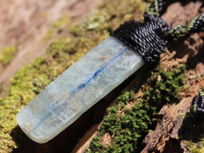 Australian Gem OCEAN INDIGO KYANITE,Australian Blue Kyanite Necklace, Platypus Dreaming Australian made Macrame Cord, Australian Seller