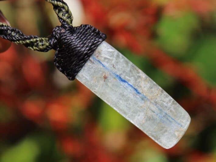 Australian Gem OCEAN INDIGO KYANITE,Australian Blue Kyanite Necklace, Platypus Dreaming Australian made Macrame Cord, Australian Seller