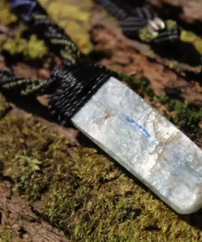 Australian Gem OCEAN INDIGO KYANITE,Australian Blue Kyanite Necklace, Platypus Dreaming Australian made Macrame Cord, Australian Seller