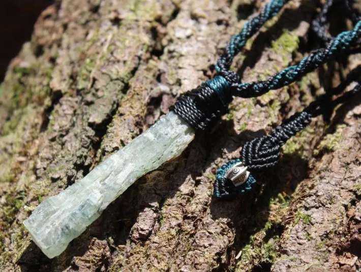 Australian GEM Kyanite Pendant Necklace, Elven Green KYANITE , raw crsytal Healing Jewelry, Australian Made Macrame Cord, magic green stone