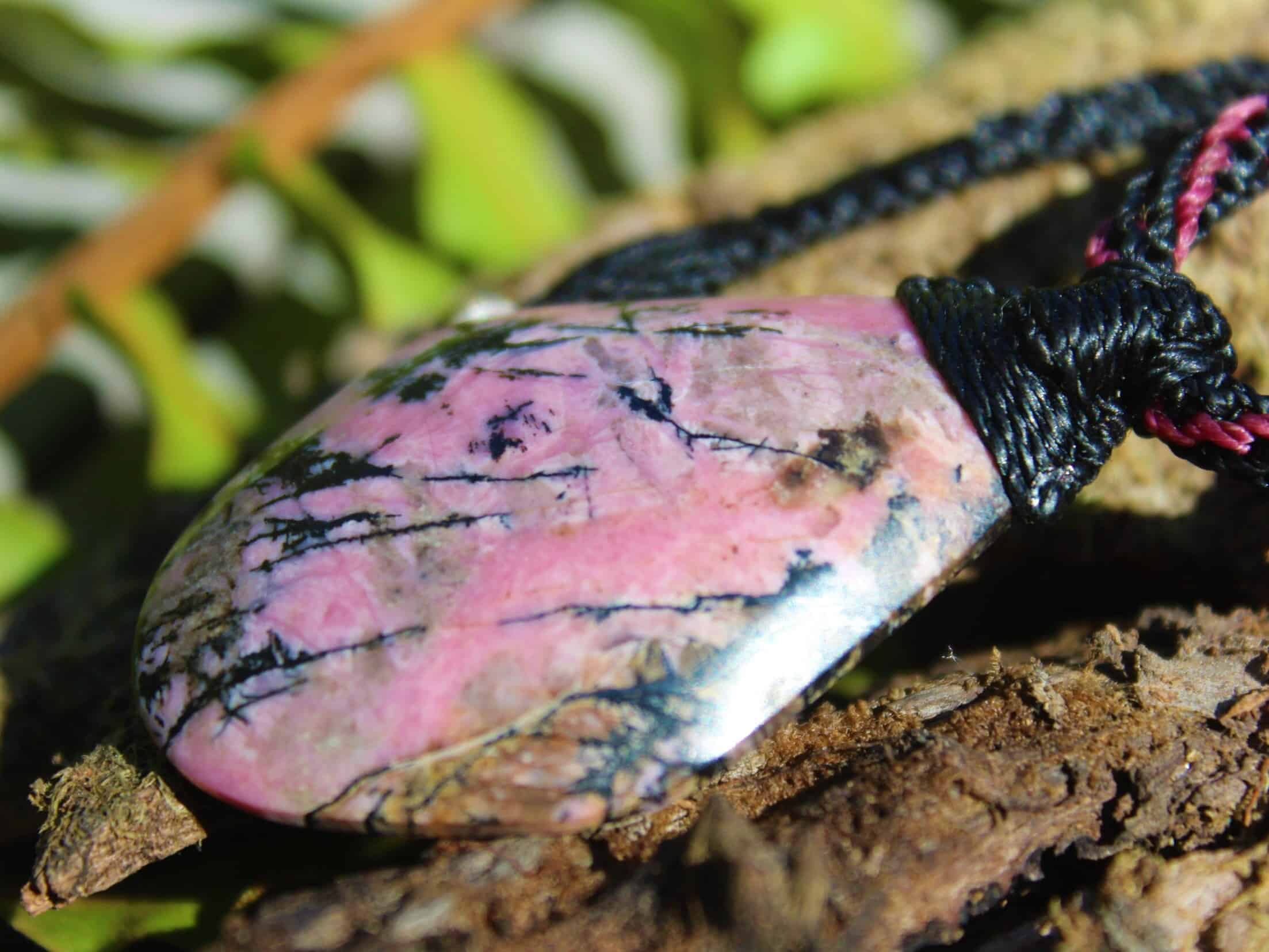 Australian Queensland Royal Dendritic Rhodonite pendant,Australian Made Macrame Cord Pink Stone, Taurus, october birth stone, Healing Stone - Image 9